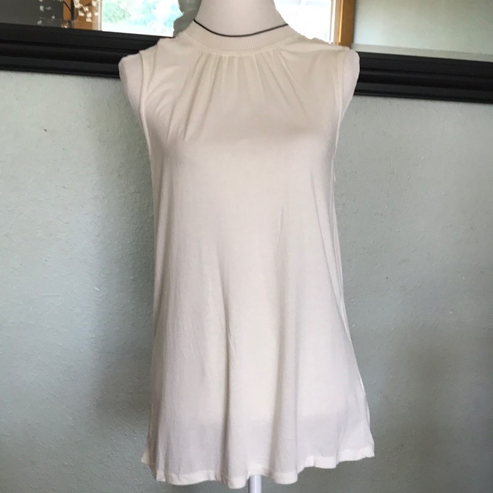NWT Banana Republic sleeveless top